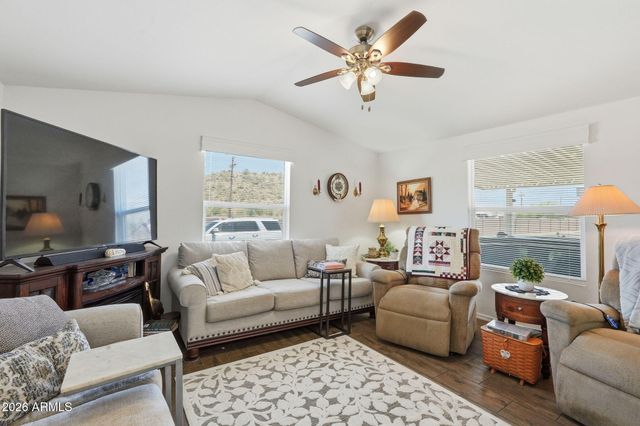 8421 E MAIN Street, Mesa, AZ 85207