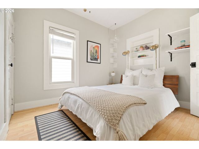 6318 Se 88TH Ave, Portland, OR 97266