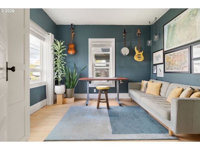 6318 Se 88TH Ave, Portland, OR 97266