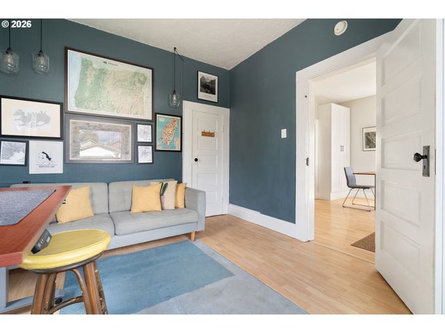 6318 Se 88TH Ave, Portland, OR 97266