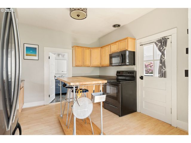 6318 Se 88TH Ave, Portland, OR 97266