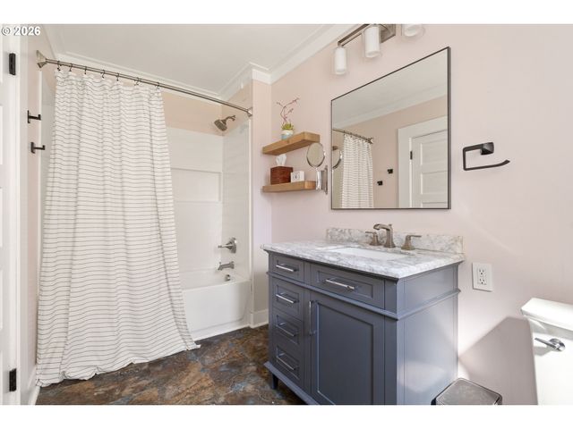 6318 Se 88TH Ave, Portland, OR 97266