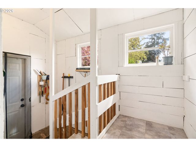 6318 Se 88TH Ave, Portland, OR 97266