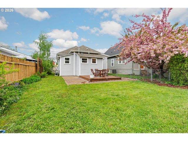 6318 Se 88TH Ave, Portland, OR 97266