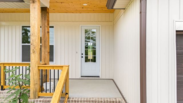 134 Lightfoot Ln, Estill Springs, TN 37330