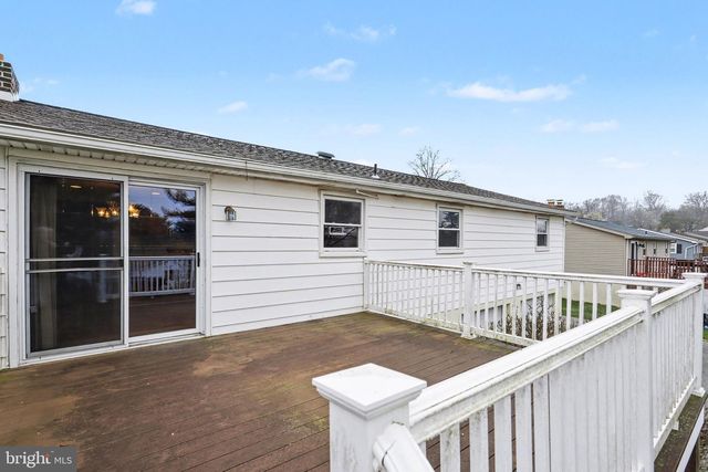 113 FOREST HILLS RD, Red Lion, PA 17356