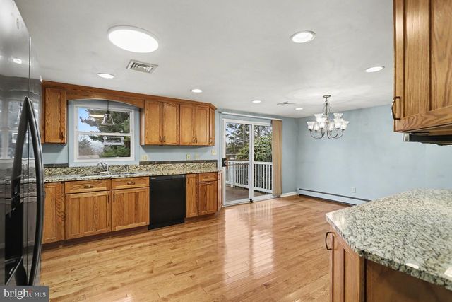 113 FOREST HILLS RD, Red Lion, PA 17356