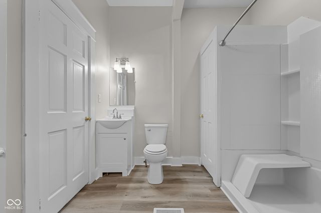 1310 California Street, Columbus, IN 47201