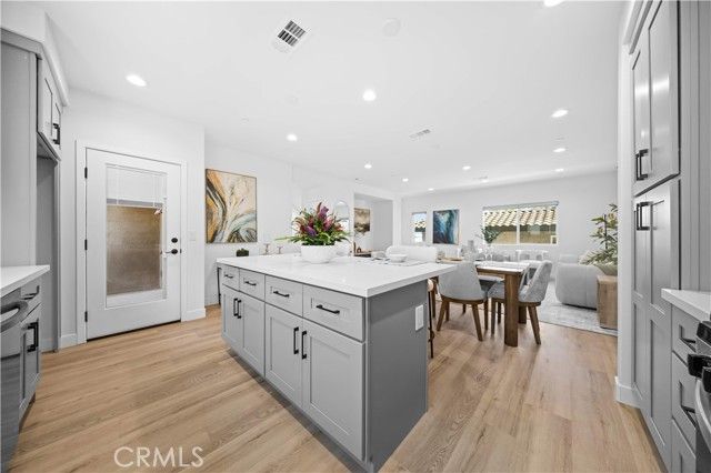 7692 9th Street 106, Buena Park, CA 90621