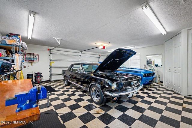 11816 LEONARDO Lane W, Jacksonville, FL 32218