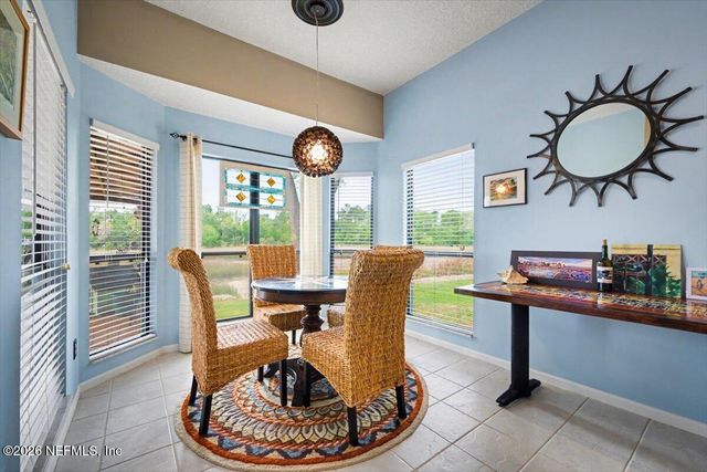 11816 LEONARDO Lane W, Jacksonville, FL 32218