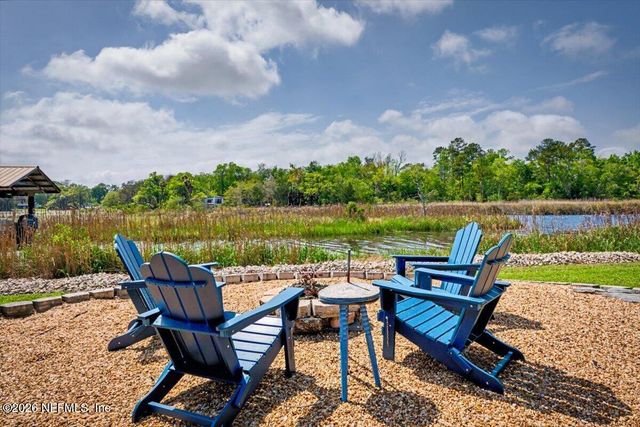 11816 LEONARDO Lane W, Jacksonville, FL 32218