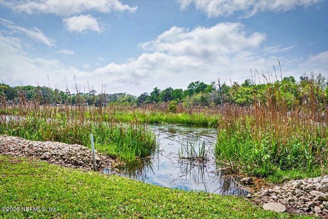 11816 LEONARDO Lane W, Jacksonville, FL 32218