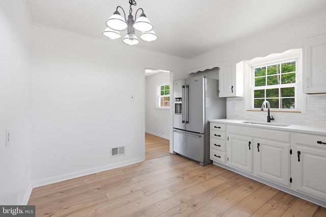 2806 MADISON AVE, Claymont, DE 19703