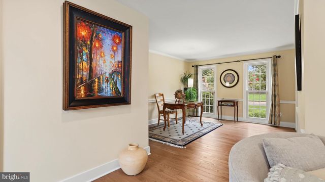 9117 WILLOW POND LN, Potomac, MD 20854
