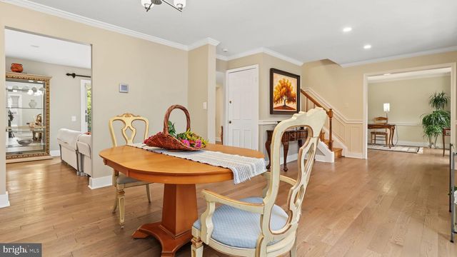 9117 WILLOW POND LN, Potomac, MD 20854