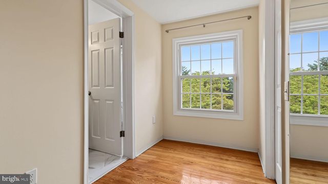 9117 WILLOW POND LN, Potomac, MD 20854