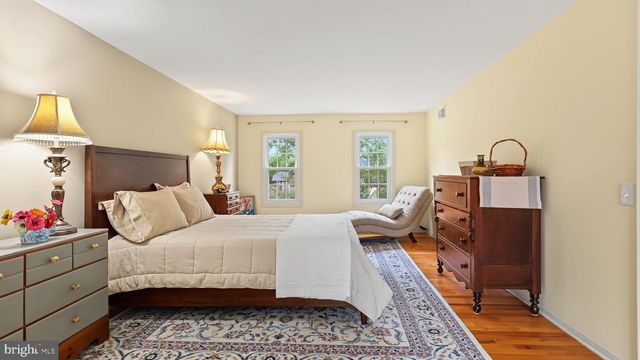 9117 WILLOW POND LN, Potomac, MD 20854