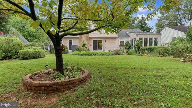 9117 WILLOW POND LN, Potomac, MD 20854