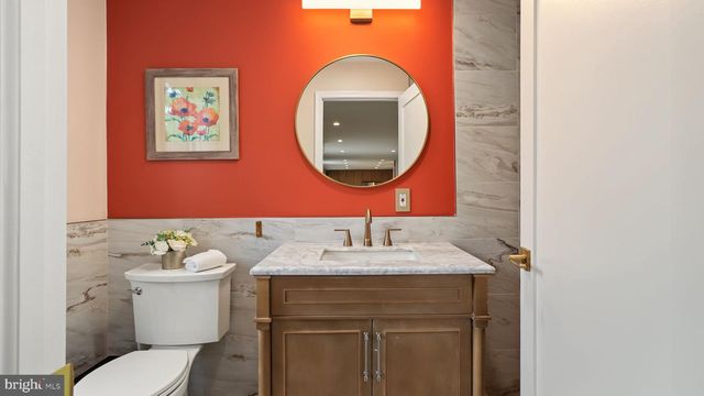 9117 WILLOW POND LN, Potomac, MD 20854