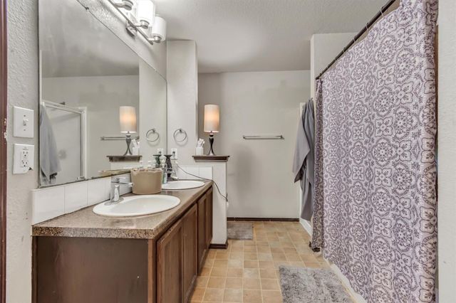 508 Red Tails DR, Austin, TX 78725