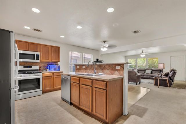 508 Red Tails DR, Austin, TX 78725