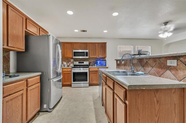508 Red Tails DR, Austin, TX 78725