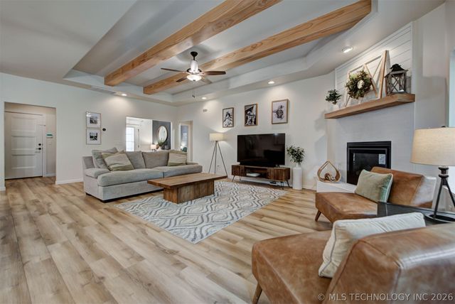 513 NW 183rd Street, Edmond, OK 73012