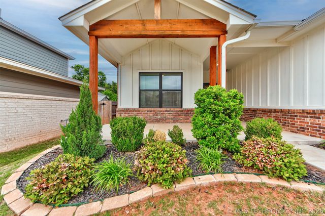 513 NW 183rd Street, Edmond, OK 73012
