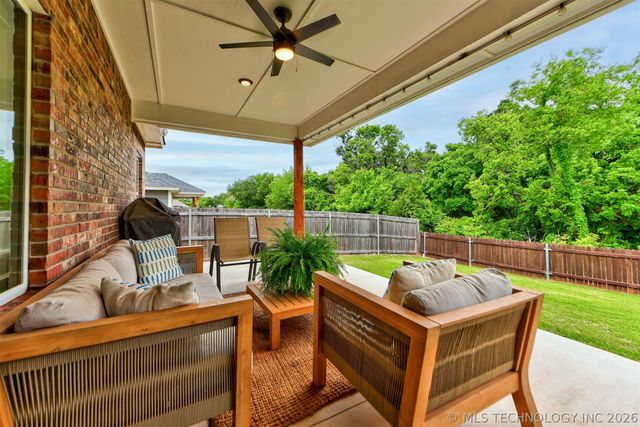 513 NW 183rd Street, Edmond, OK 73012