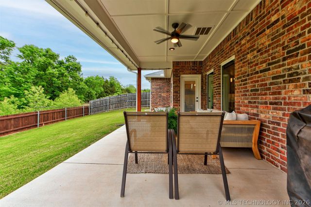 513 NW 183rd Street, Edmond, OK 73012