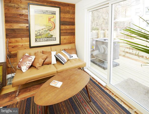 1404 LEMMON ST, Baltimore, MD 21223