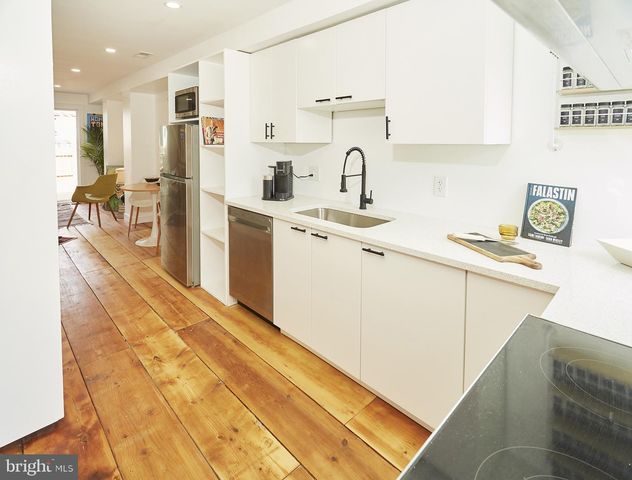 1404 LEMMON ST, Baltimore, MD 21223