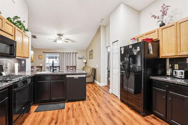 719 SOMERSTONE DRIVE, Valrico, FL 33594