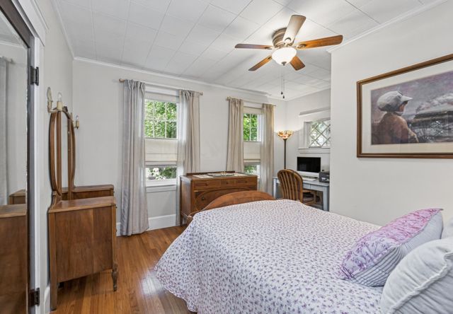 40 Quincy St, Methuen, MA 01844