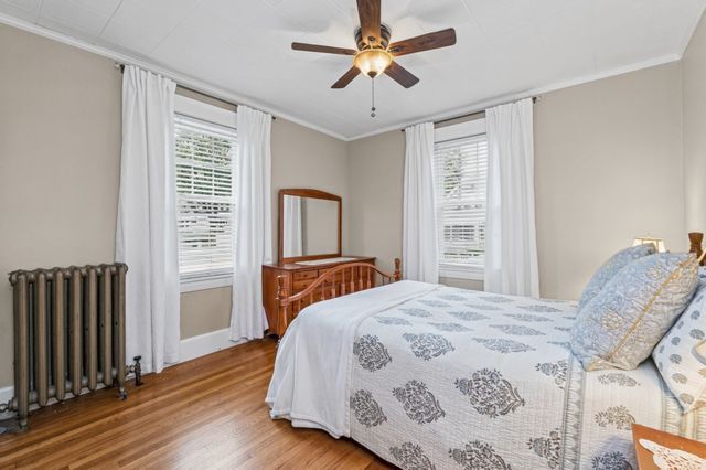 40 Quincy St, Methuen, MA 01844