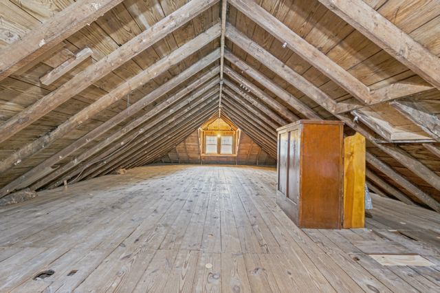 40 Quincy St, Methuen, MA 01844