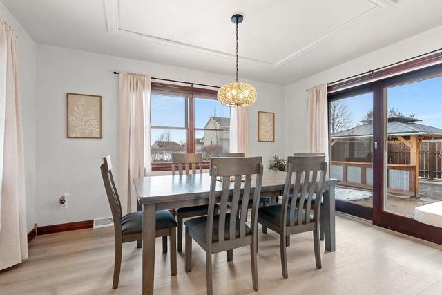 2141 WHEAT WAY, Green Bay, WI 54311