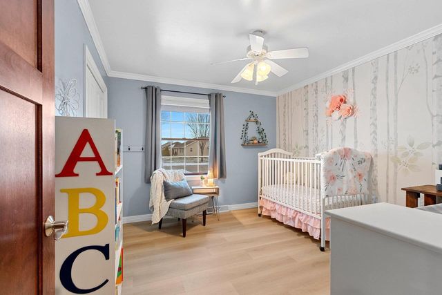 2141 WHEAT WAY, Green Bay, WI 54311