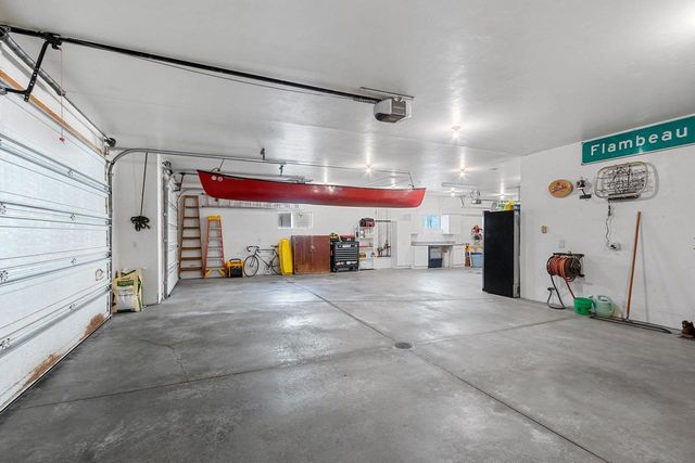 2141 WHEAT WAY, Green Bay, WI 54311