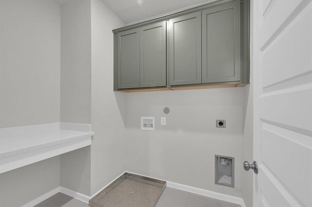 344 Summer Place Drive, Montgomery, TX 77356