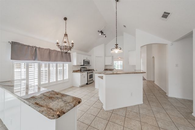 4728 Grant Park Avenue, Fort Worth, TX 76137