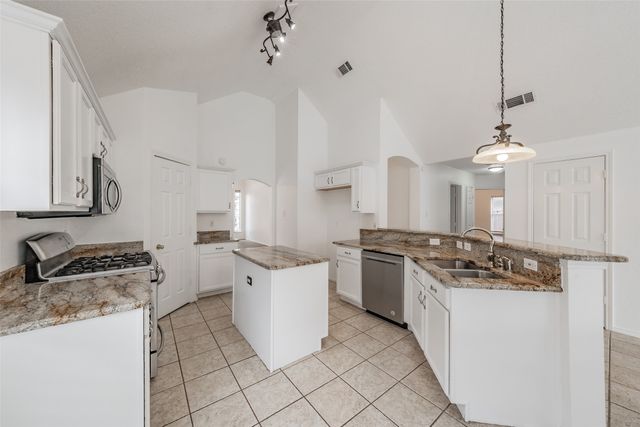 4728 Grant Park Avenue, Fort Worth, TX 76137