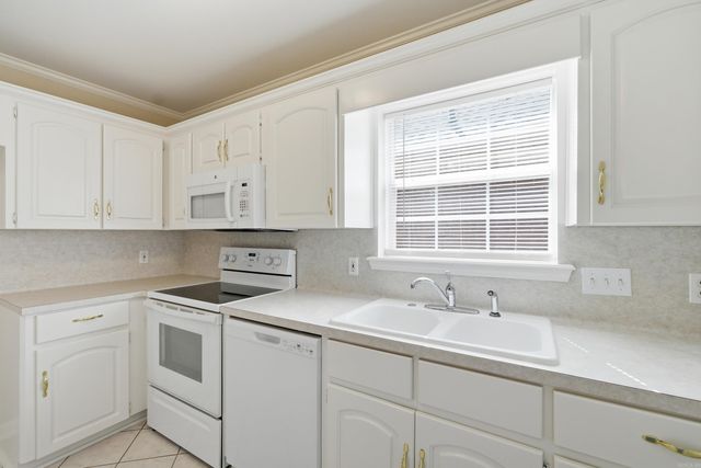 12 Westhaven Place, Cabot, AR 72023