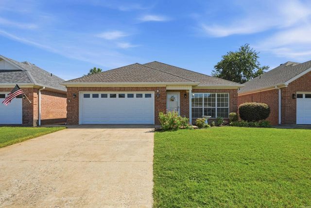 12 Westhaven Place, Cabot, AR 72023