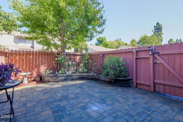 15021 Varsity Street C, Moorpark, CA 93021
