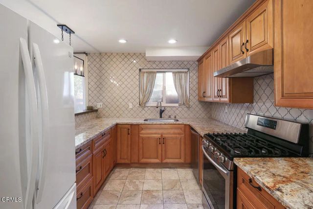 15021 Varsity Street C, Moorpark, CA 93021
