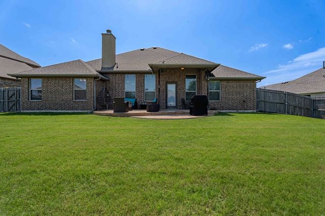 716 Edgewood Drive, Desoto, TX 75115