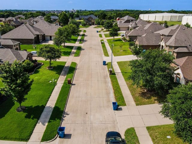 716 Edgewood Drive, Desoto, TX 75115