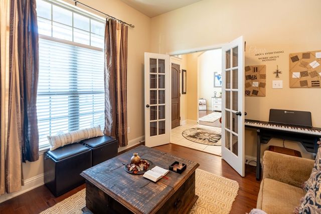 716 Edgewood Drive, Desoto, TX 75115